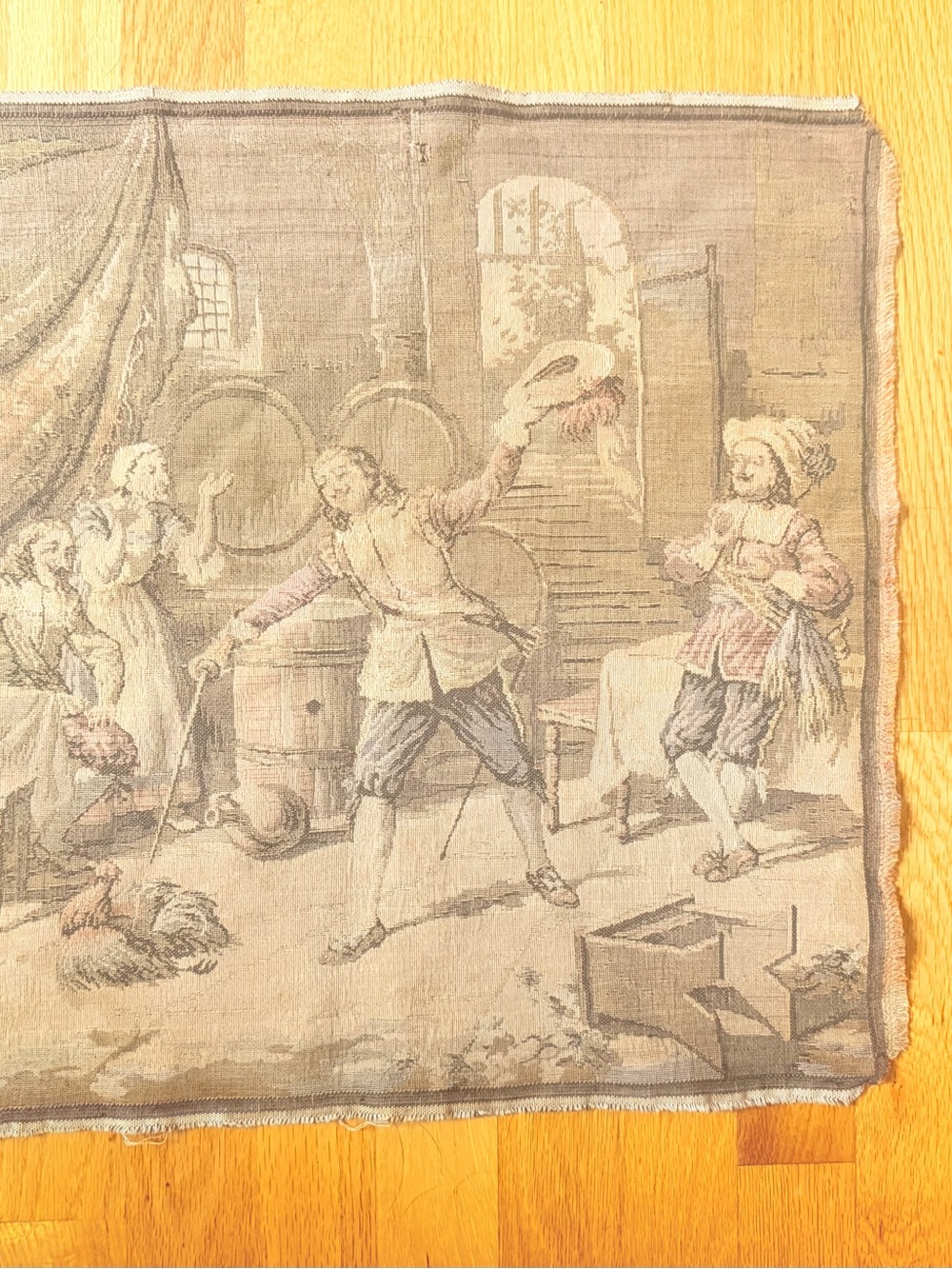 Source Unknown Vintage-Style Tapestry Wall Art in Beige, Brown, Cream
